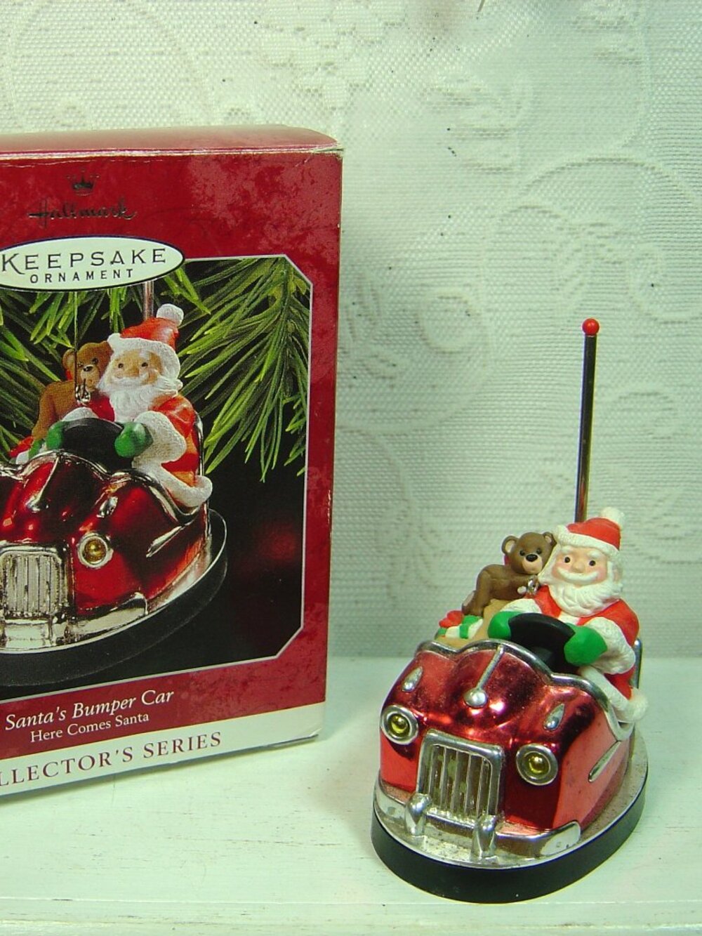 Vintage Hallmark ornament-Santa's Bumper Car-#20 in Here Comes Santa series-1998